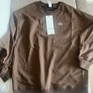 Brown sweatshirt